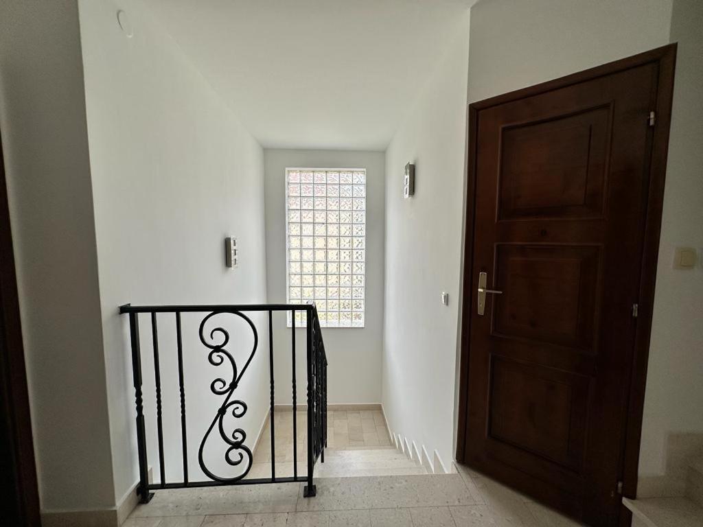 Monteview Duplex Villa แฮร์เซ็ก-โนวี ภายนอก รูปภาพ